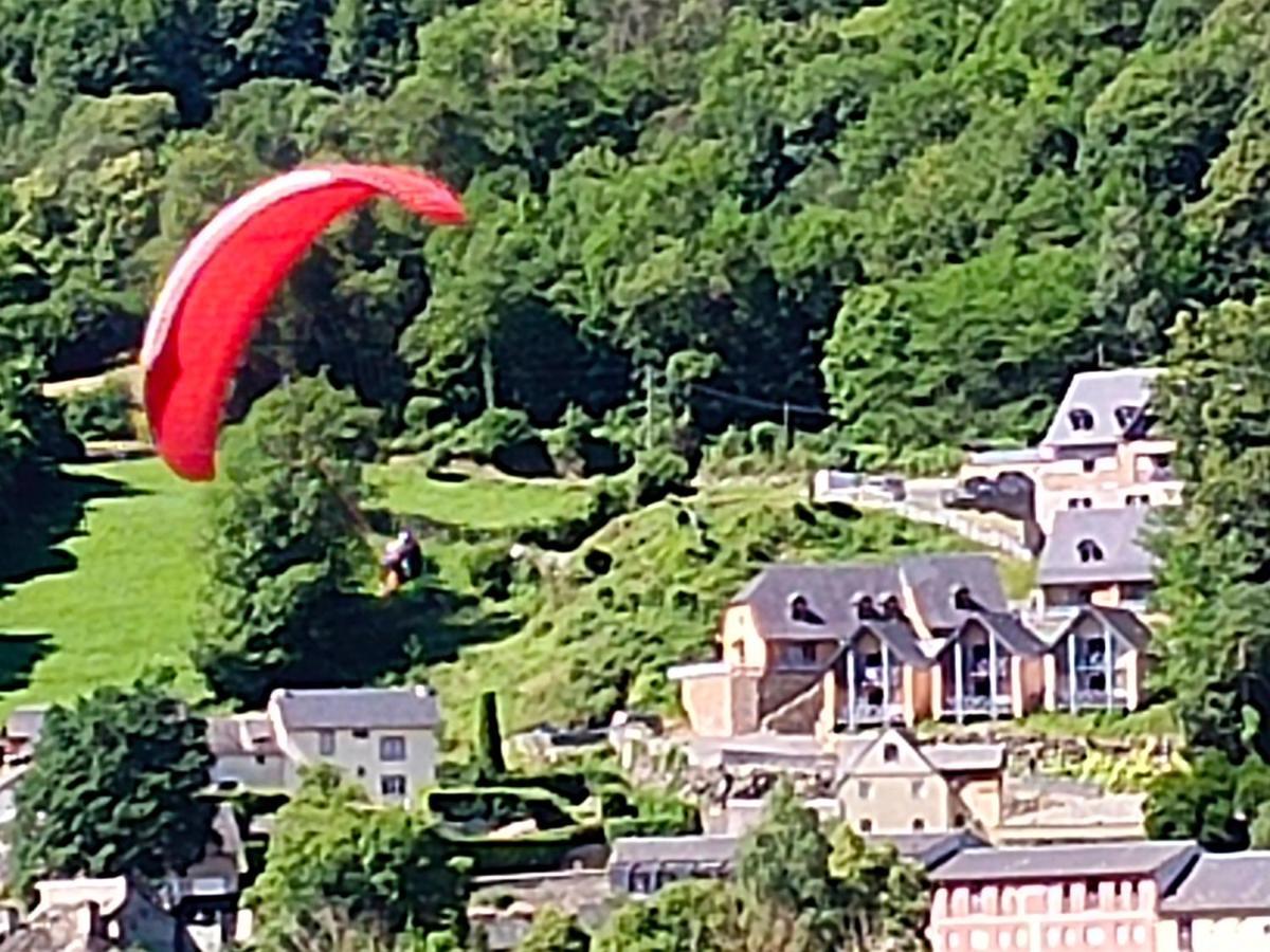 Apartmán Luzval Duplex Avec Balcon Luz-Saint-Sauveur Exteriér fotografie