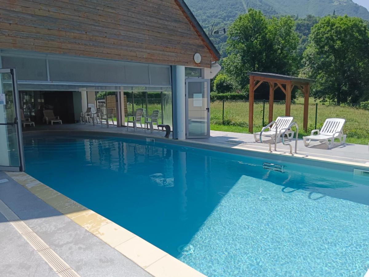 Apartmán Luzval Duplex Avec Balcon Luz-Saint-Sauveur Exteriér fotografie